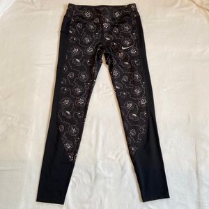 Nike leggings